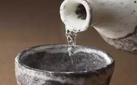 喝了这么多年酒，你知道白酒最佳饮用温度是多少么？