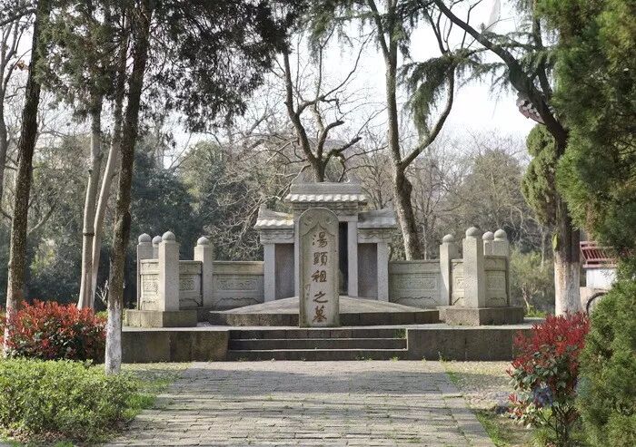 花间事果喵女尊txt_花间淫事小说_花间事橙光游戏