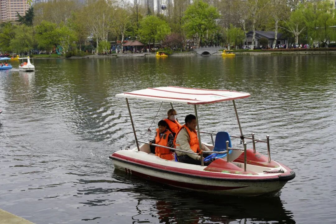 四月，来逍遥津公园赴春日之约~