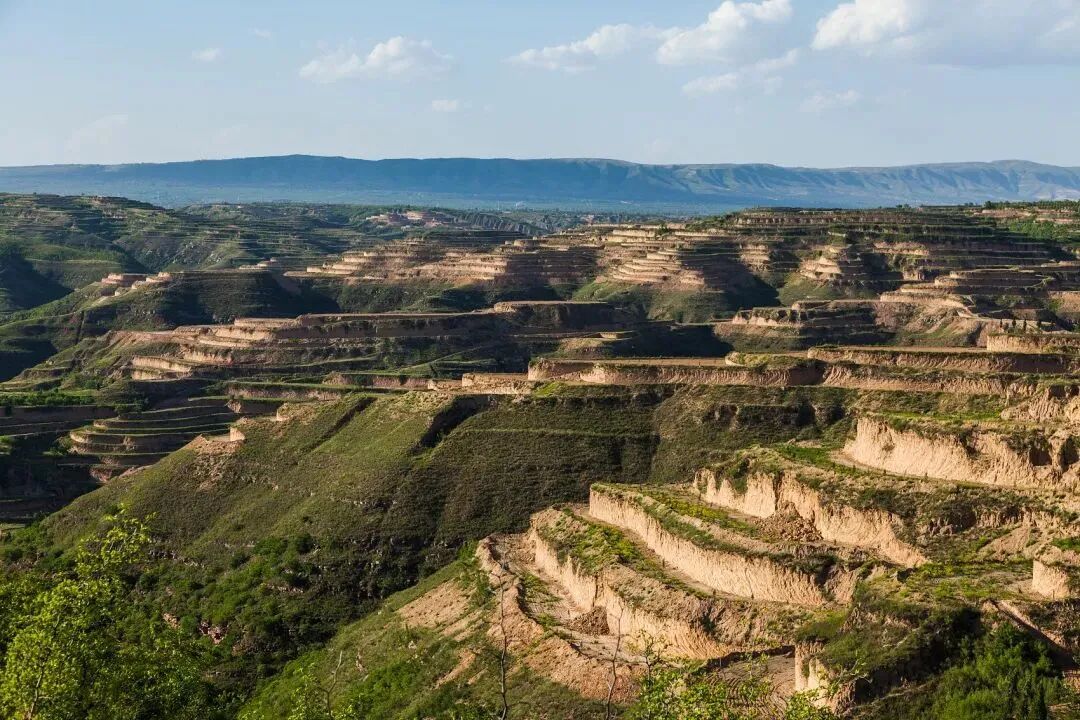 被称为"中华龙脊"的秦岭,有什么独特之处?