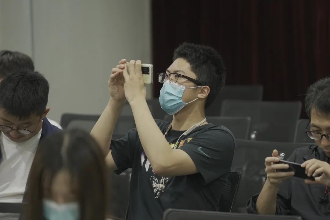 大学生创业项目团队介绍怎么写_大学创业项目排行榜_大学生团队创业项目