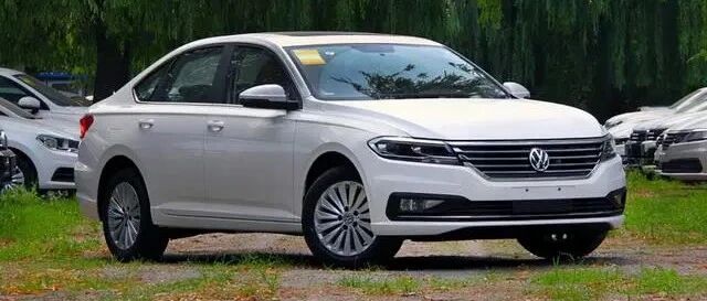 多位车主投诉上汽大众朗逸“减配” ！能退一赔三吗？