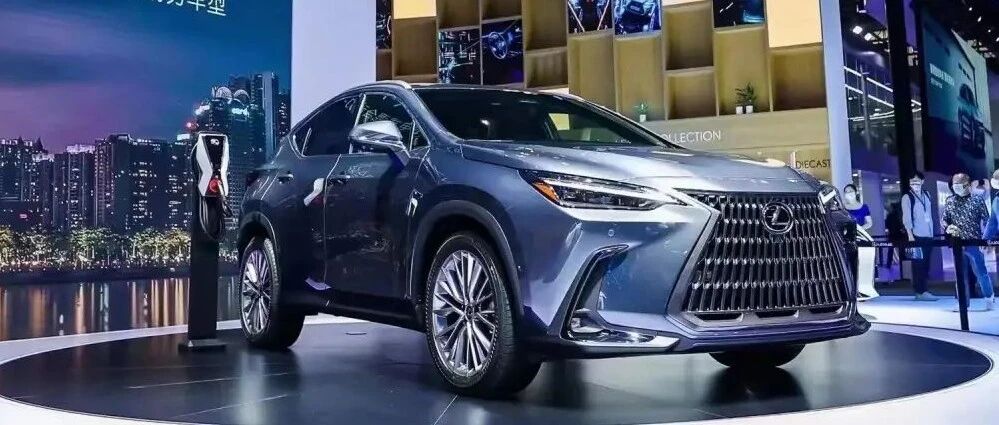 买雷克萨斯这两款车，要等1年和4年后才能提车