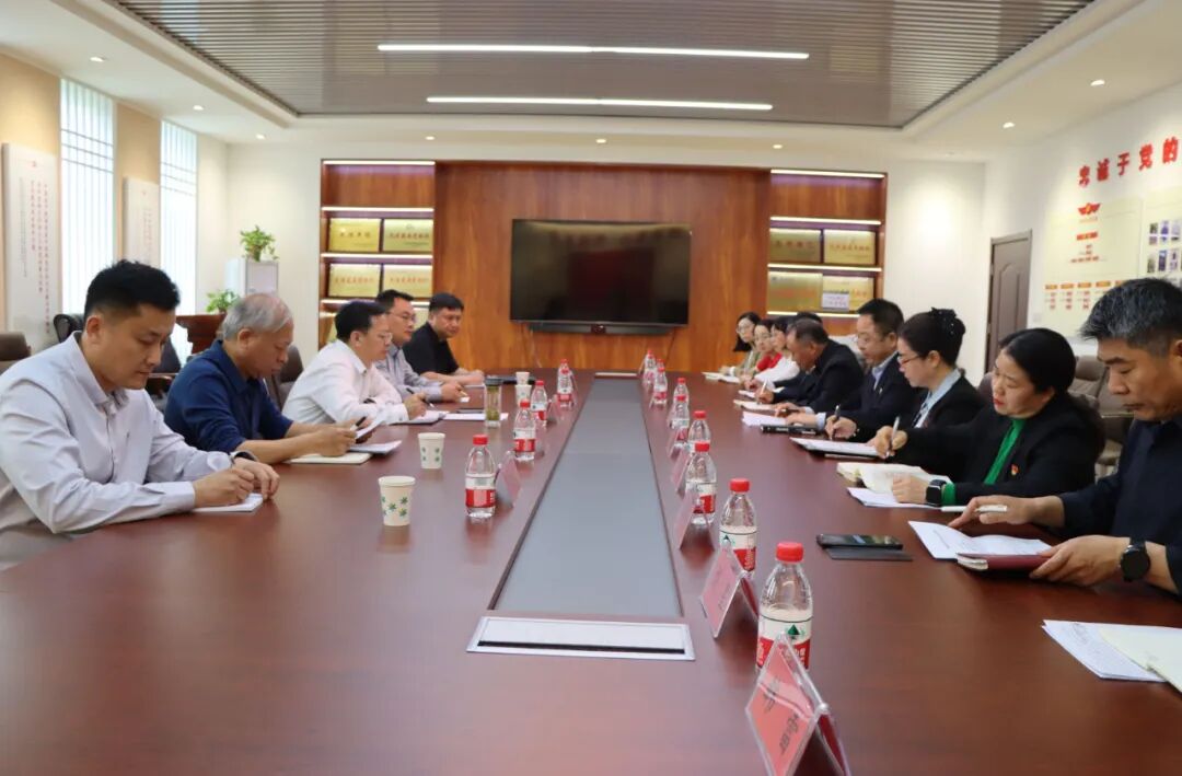 深入调研促发展 殷切关怀暖人心