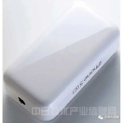 iPhone 5c树脂机壳“不像树脂”的秘密的图4