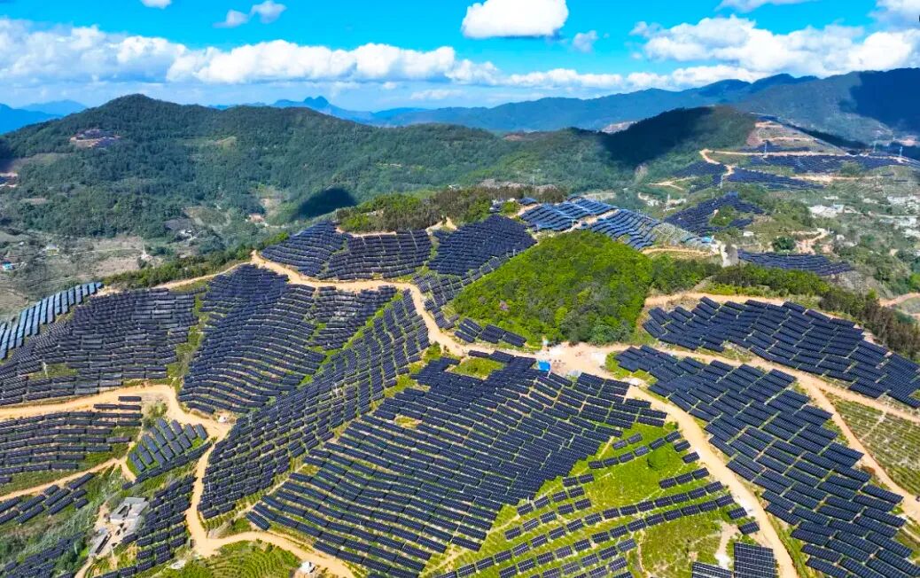 全省最大单体360MW光伏复合项目（2026年3月2日刘丹摄） ).jpg