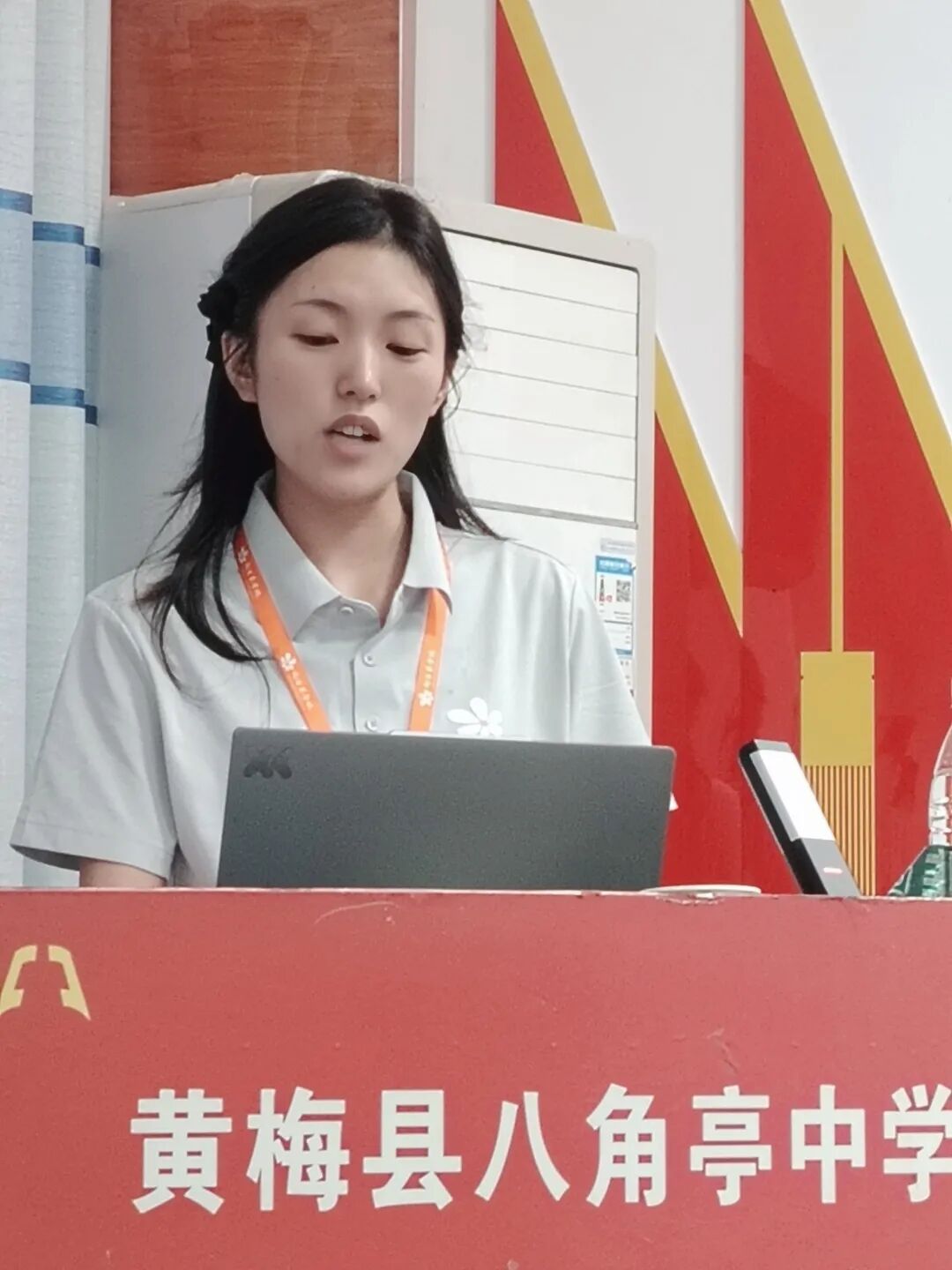— 八角亭中学八年级家长委员会成立记