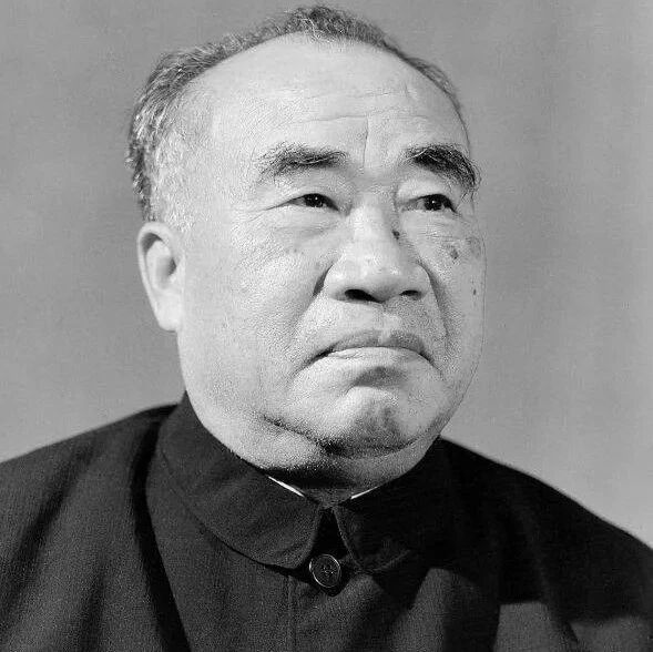 朱德是如何走向总司令帅位的