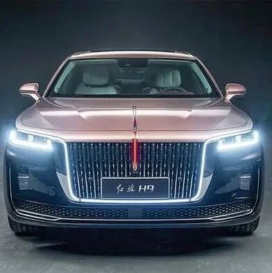 红旗H9与宝马5系、奥迪A6L、奔驰S级同框，气场碾压BBA