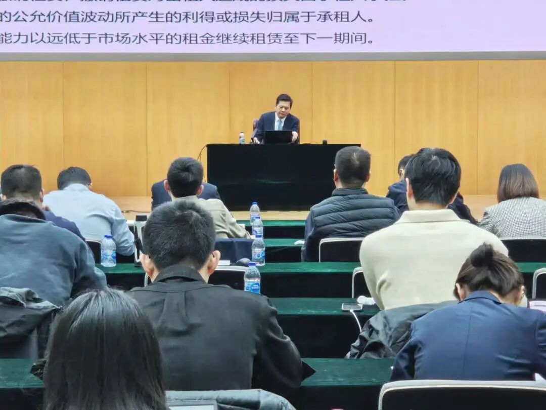 圣大律师受邀为山东汇通金租开展专题培训