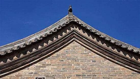 山墙是指建筑物的什么_山墙是指建筑物的什么_医学物理学学习指