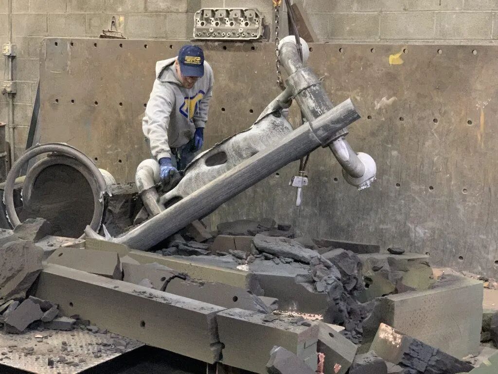 DfAM专栏 | 减重40%，间接制造大型机械臂设计案例的图9