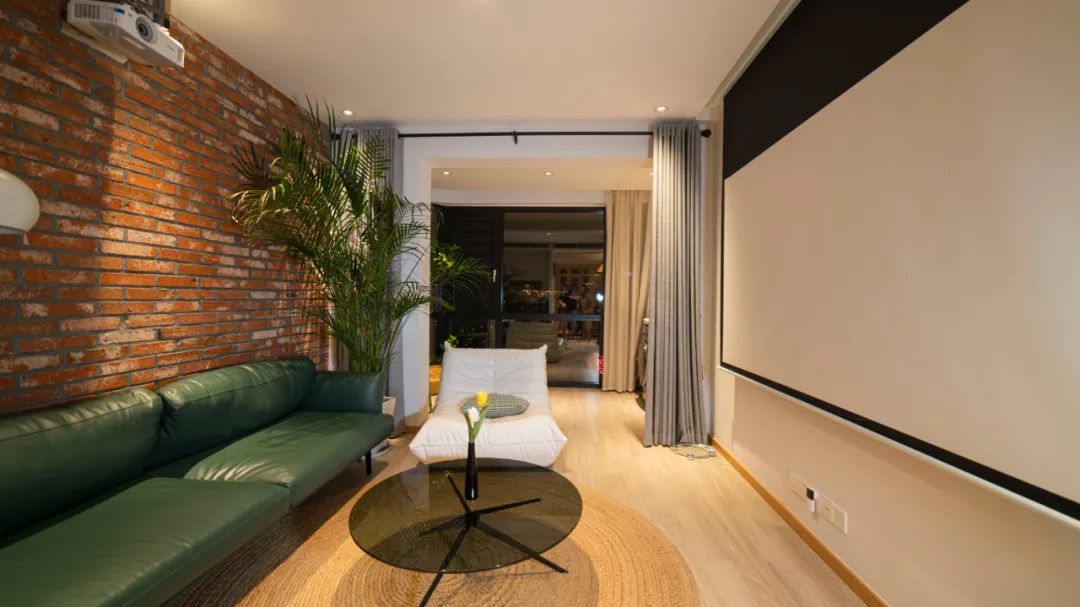 不要电视、不要茶几、不要沙发的客厅,更受年轻人欢迎!