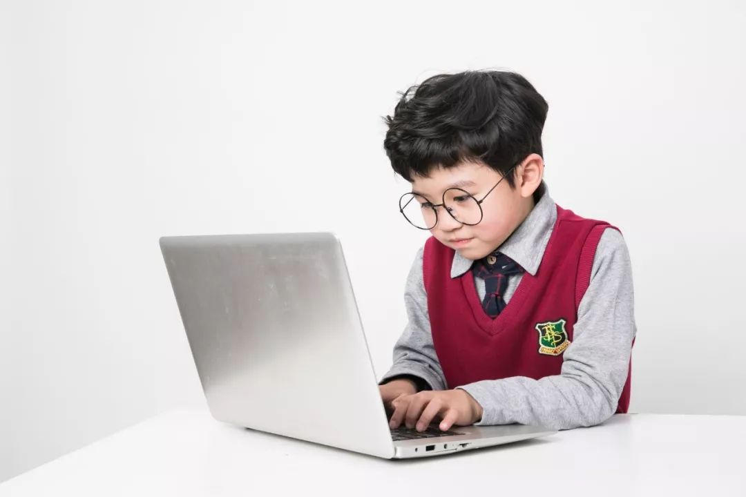 育兒100個怎麼辦：孩子迷上電腦怎麼辦？ 科技 第2張