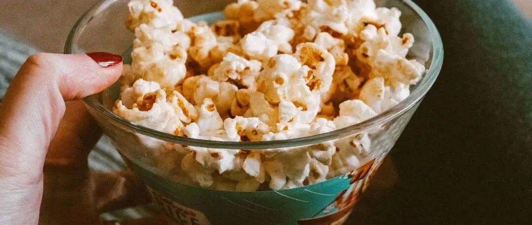 8种食物，每吃一口都在催你老！不想比同龄人老10岁，快管住嘴