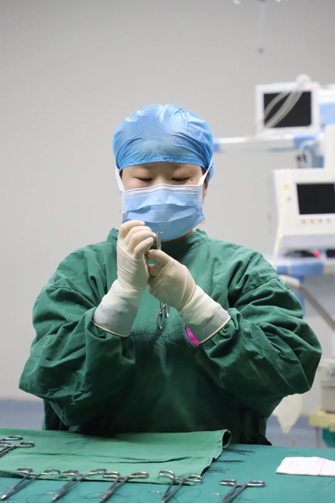 怎么穿手术器械塑技能 展风采——金华文荣医院手术室举办第一届“腔镜器械拆装及穿针引线”技能大赛_https://www.jmylbn.com_新闻资讯_第12张