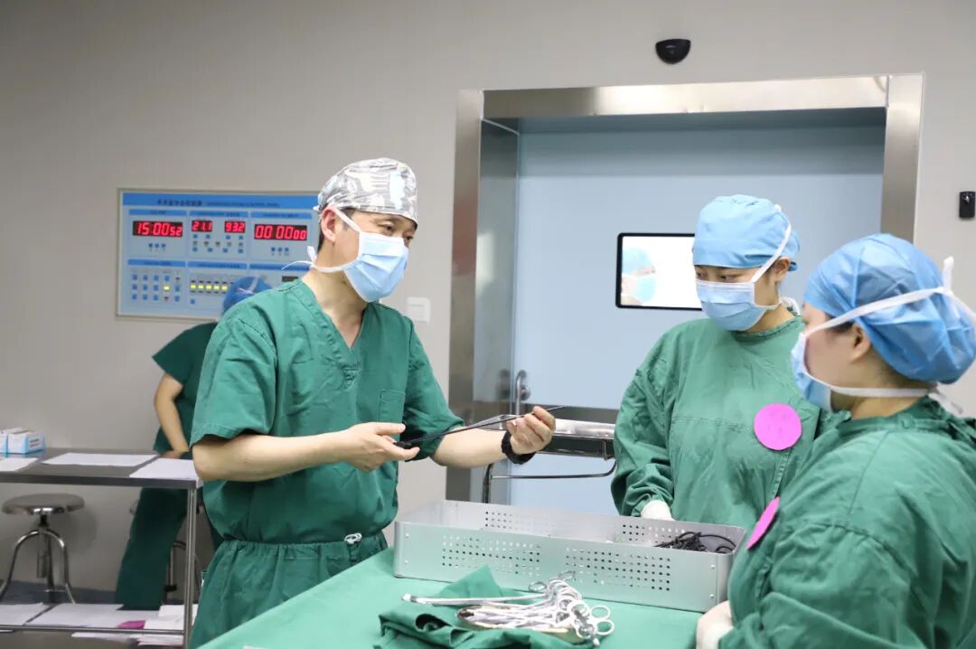 怎么穿手术器械塑技能 展风采——金华文荣医院手术室举办第一届“腔镜器械拆装及穿针引线”技能大赛_https://www.jmylbn.com_新闻资讯_第17张