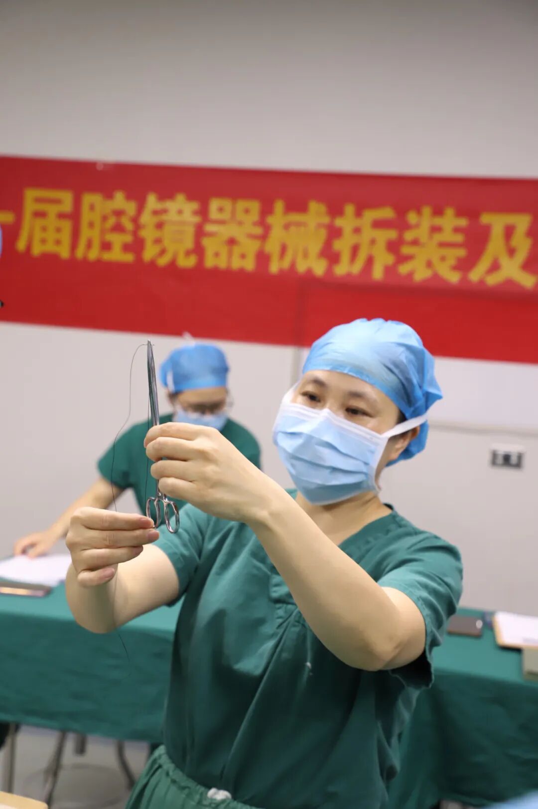 怎么穿手术器械塑技能 展风采——金华文荣医院手术室举办第一届“腔镜器械拆装及穿针引线”技能大赛_https://www.jmylbn.com_新闻资讯_第16张