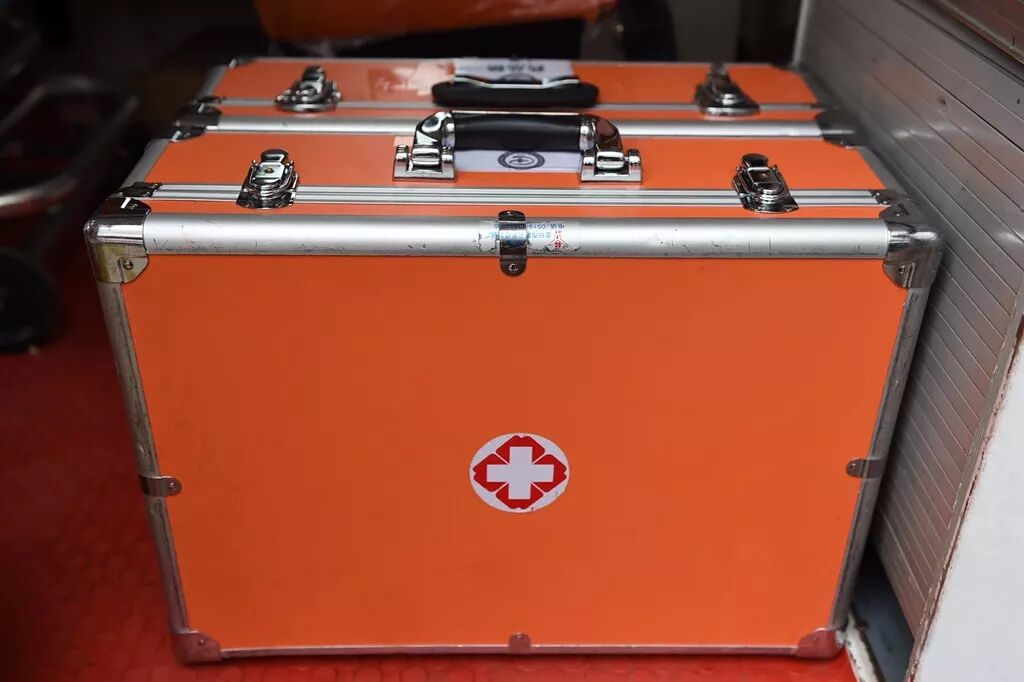 救护车上的担架怎么用【健康科普】救护车大解密，快来看看里面都有啥！_https://www.jmylbn.com_新闻资讯_第30张