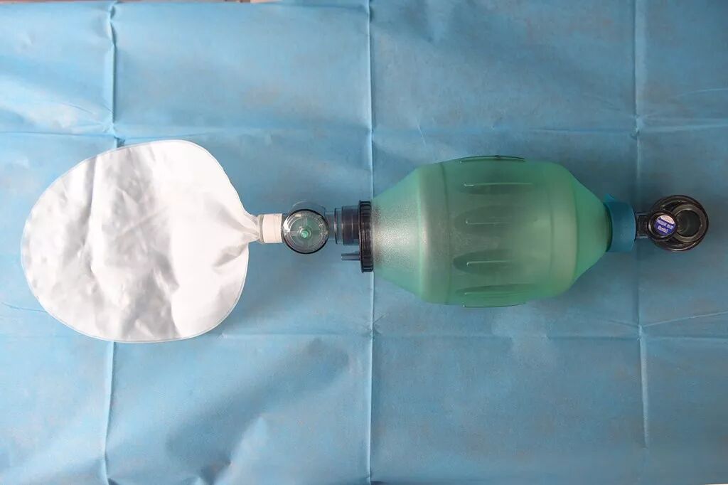 救护车上的担架怎么用【健康科普】救护车大解密，快来看看里面都有啥！_https://www.jmylbn.com_新闻资讯_第24张