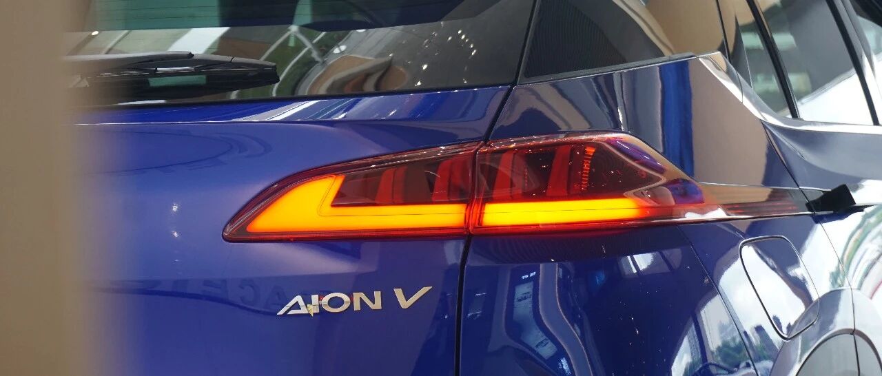 到店实拍|高人气出乎意料，埃安V的潜在消费者更关注价格还是配置？