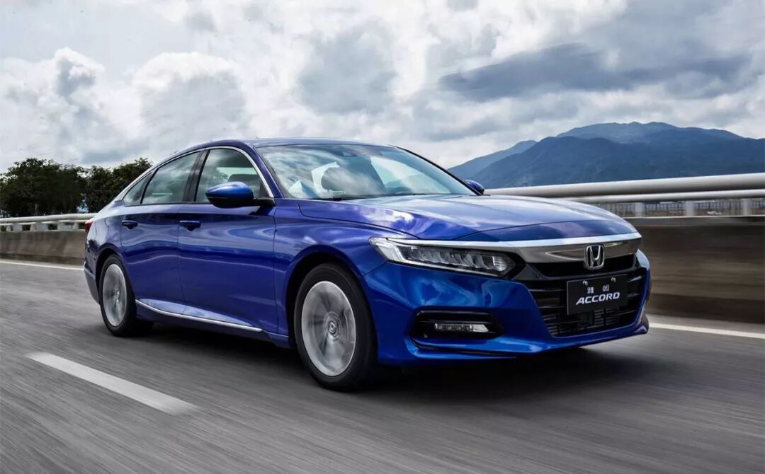 全新卡罗拉上市在即，12万元的预售价让谁慌了？