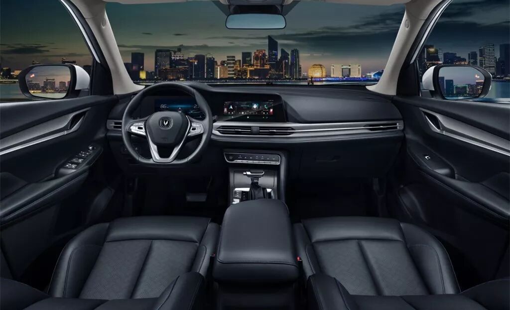 最新官图汇总，新威朗变小“君越”，卡罗拉有特别版