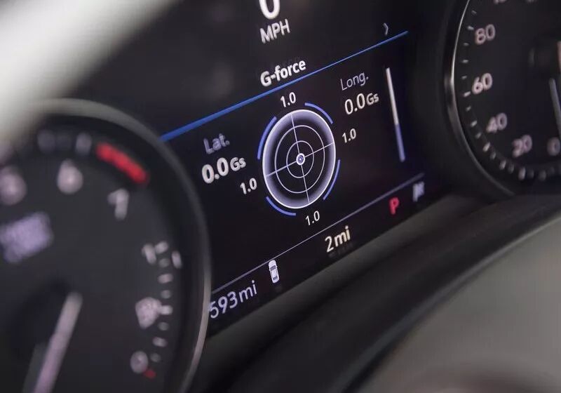 2.0T配8AT，还是后驱！凯迪拉克该拿它当紧凑级卖还是当短轴版卖？