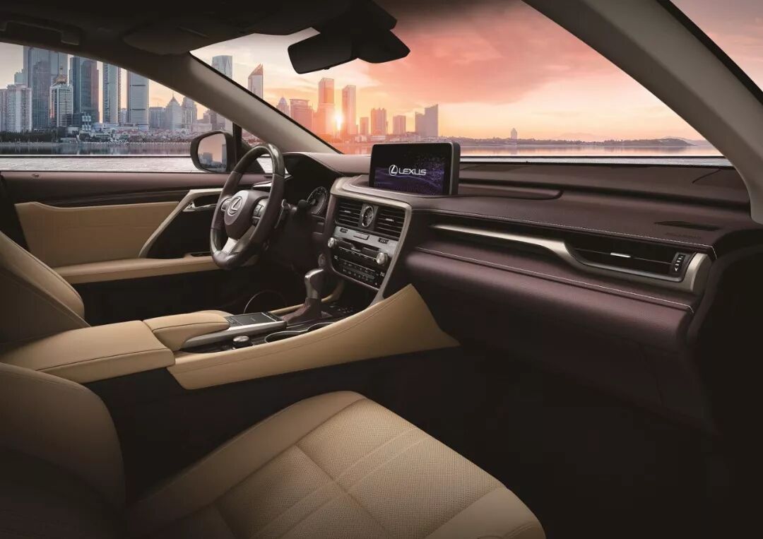 新RX和全新RX 450hL成都车展上市