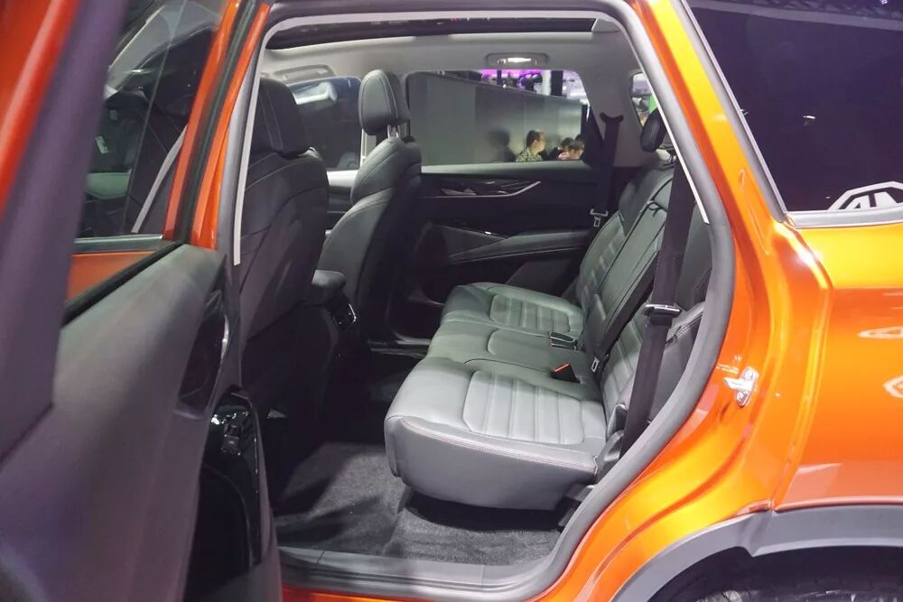 旗舰车上市，定制服务是亮点