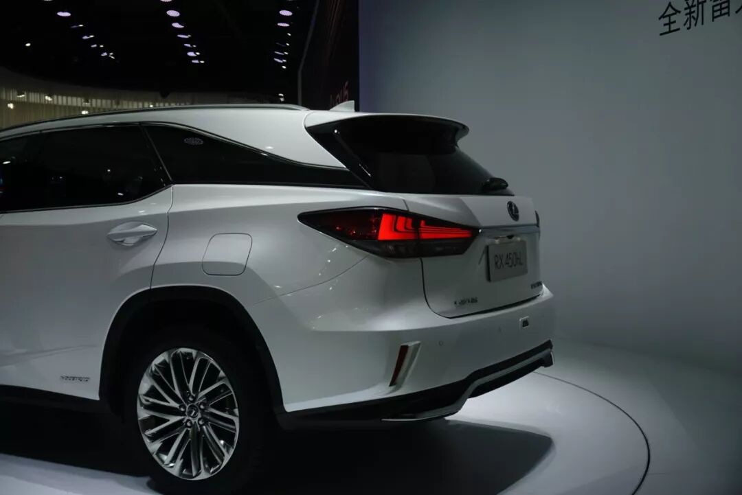 新RX和全新RX 450hL成都车展上市