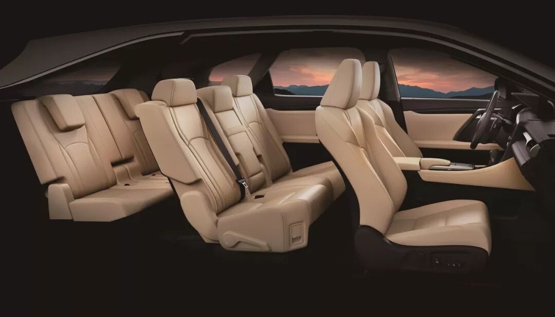 新RX和全新RX 450hL成都车展上市