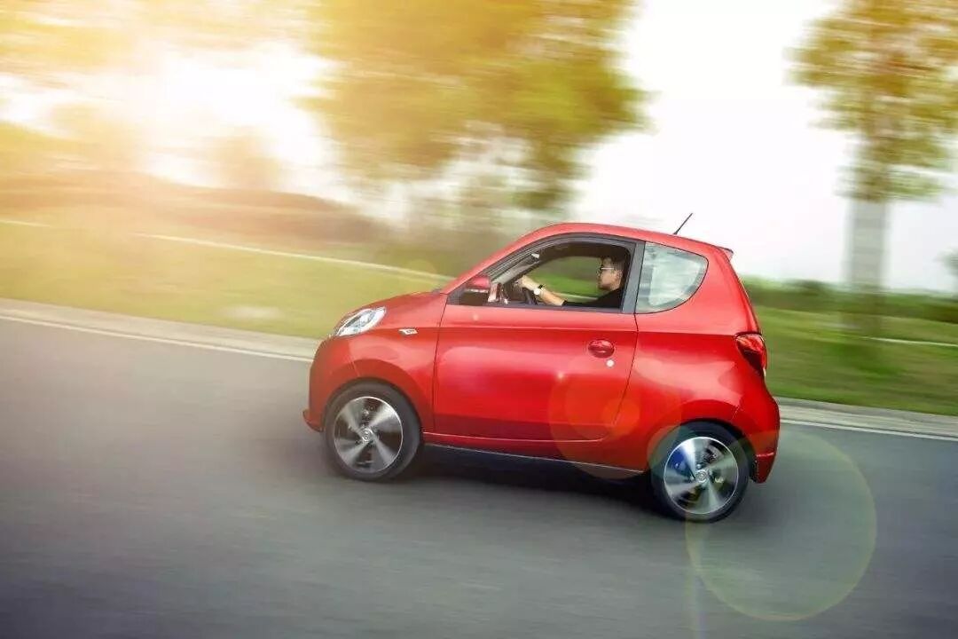 7月新能源销量出现首次下降，是冬天来临还是一时的乌云？