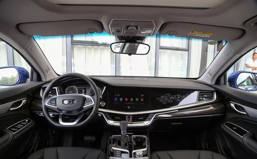 传祺GA6对比博瑞GE，来看看换代之后的它能否跨越高山！