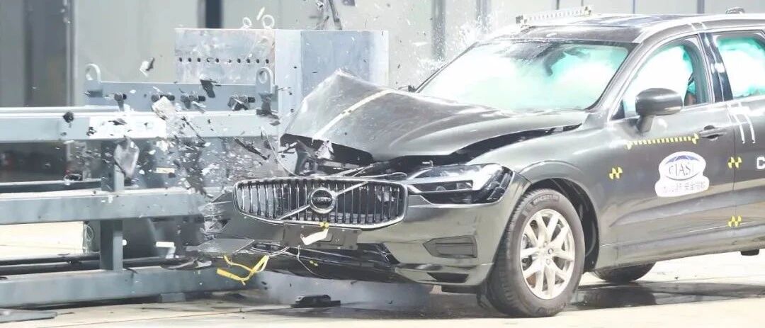 碰撞测试大改版，你的车在新版中保研中会有“A柱警告”吗？