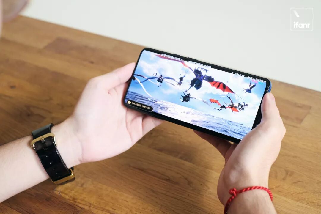 一加 7 Pro：硬件怪兽中的兽王 | 模范评测