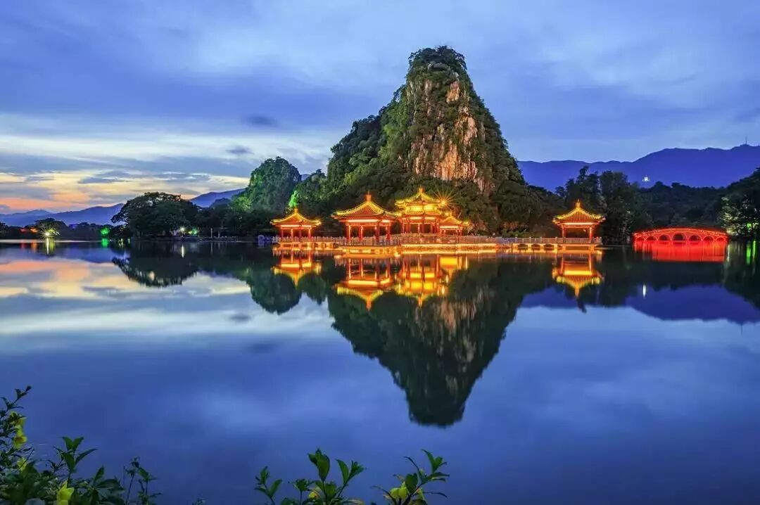 300余名摄影家齐聚肇庆采风中国砚都七星肇庆全国摄影大赛将开赛