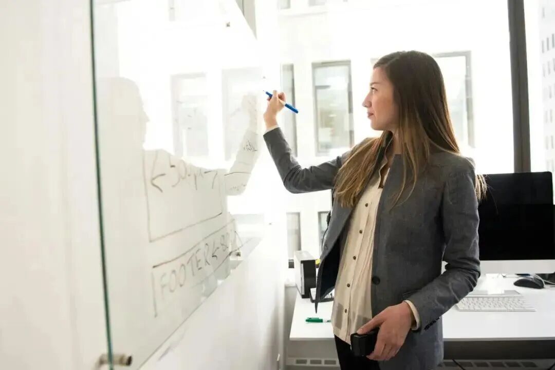 China Work Visa ： Legal Rep Status Does Not Grant Work Permit
