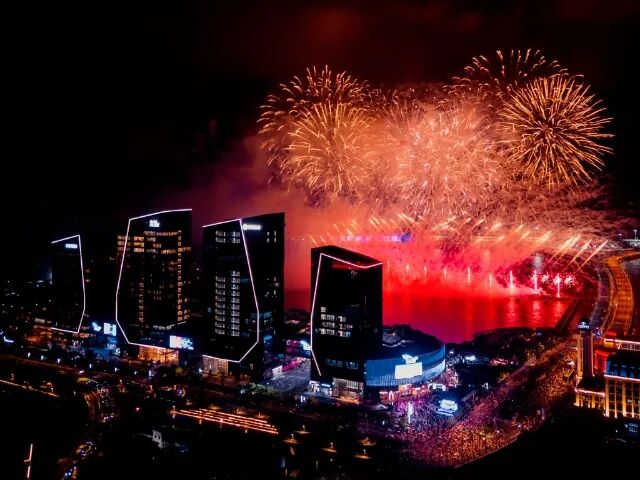 Free Fireworks in Shanghai Oct 1 ： Wusongkou Drone Show, No Booking