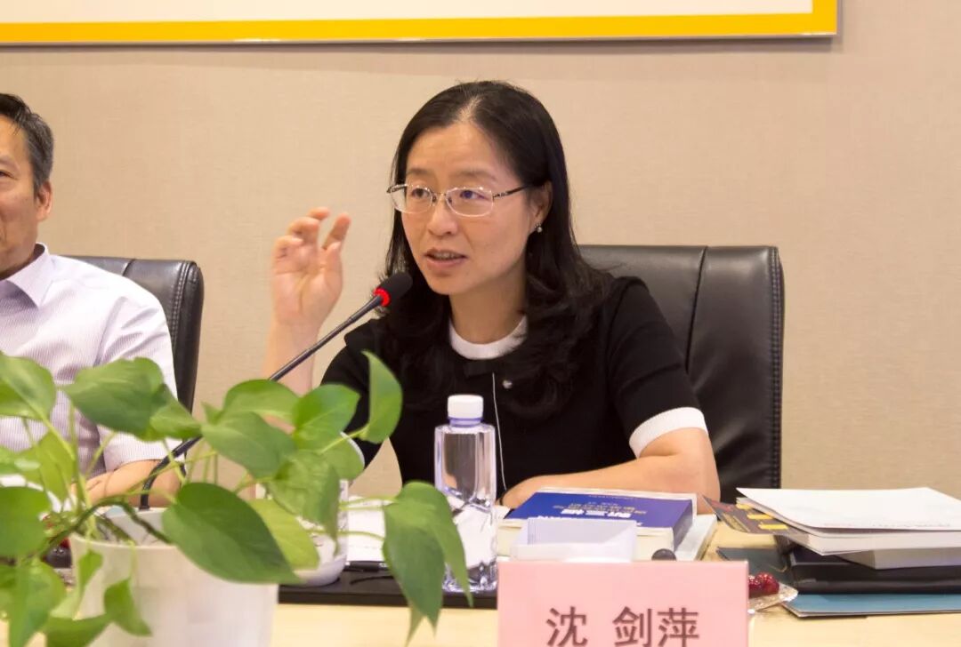 中国房地产估价师协会_协会估价房地产师中国有多少人_中国房地产估价师协会会长