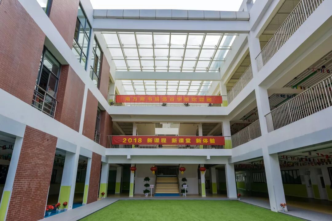 家长学堂 | “正面管教“讲座 悠谷学校周末特别活动