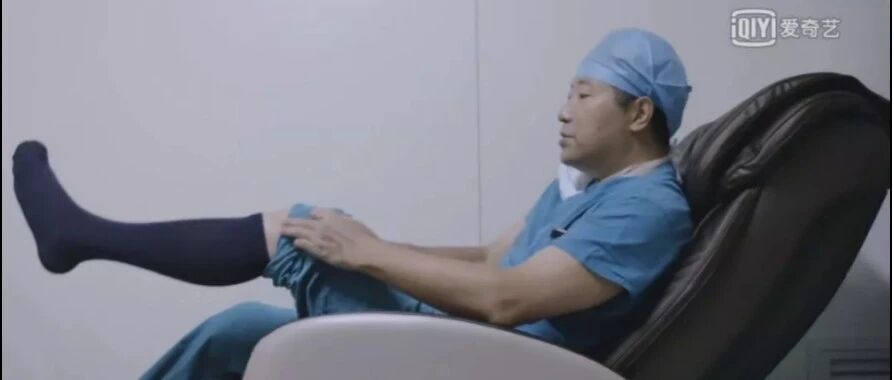 中国医生有多累，有多难？