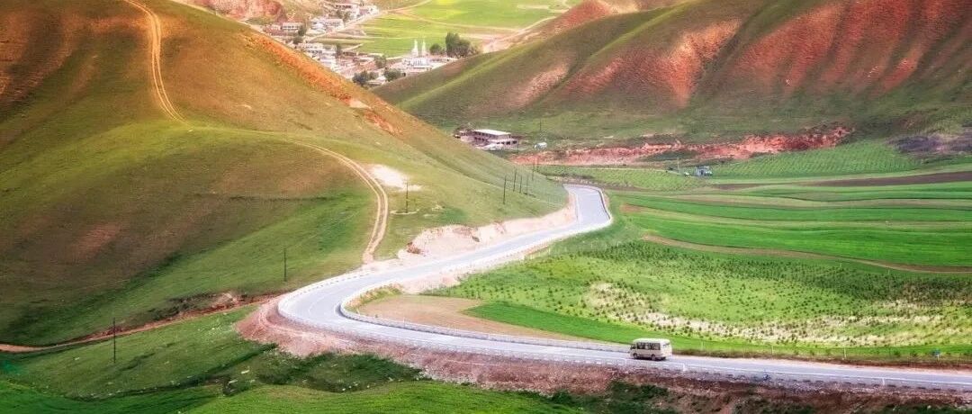 比新疆绚丽，比西藏神圣，这个地方美了千年，却一直被遗忘