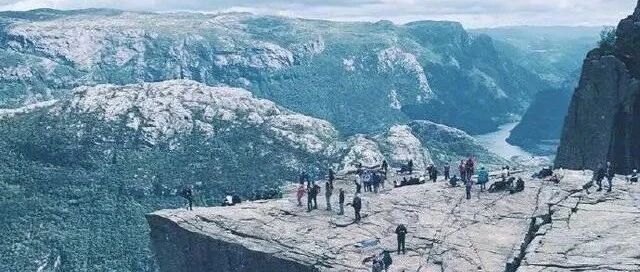 挪威布道石，注定只属于少数人