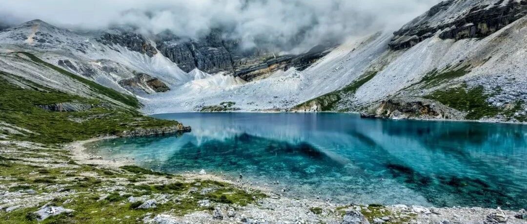 它是中国第二个稻城亚丁，美得原始，却鲜为人知