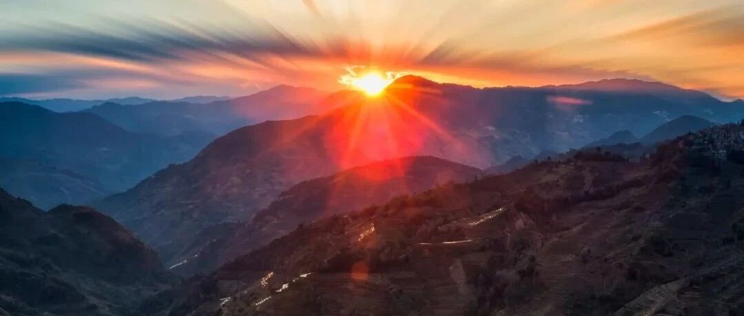 云南是一种病，不去治不好；云南是一种瘾，去过戒不掉