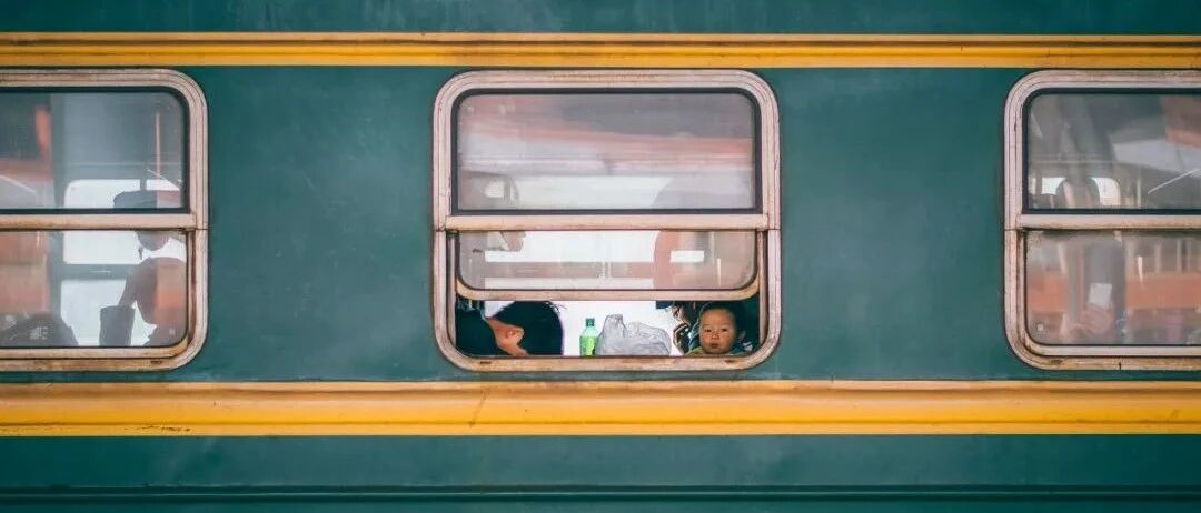 湖南最后的慢火车，票价14年不涨，最低只要1块钱，沿途风景绝美