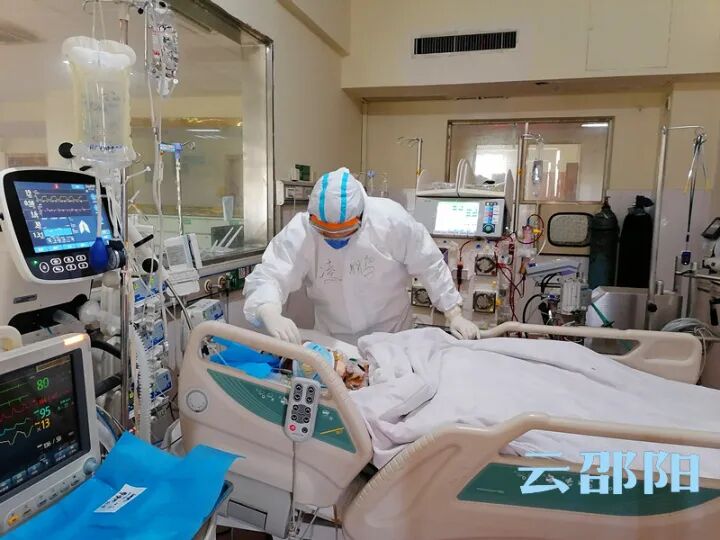 讲述 | 危重症救治组组长凌鹏：我们为什么不害怕不放弃_邵阳头条网