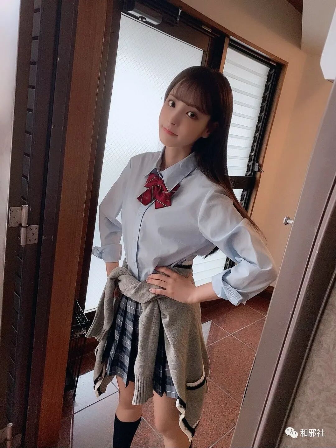 桃乃木香奈伊藤舞雪唯井真寻 大姐姐套图第四十二弹 和邪社 微信公众号文章阅读 Wemp