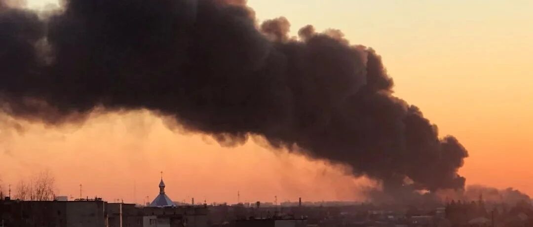 战争已整整一个月了，世界有10个没想到！